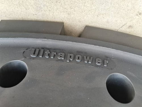 Цельнолитая шина 23.5-25 Ultrapower L5 Solid